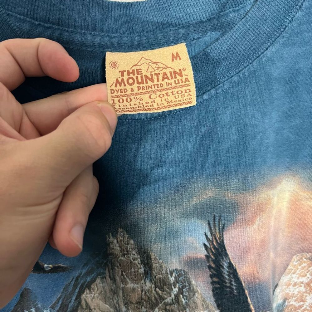 Vintage 2004 The Mountain AOP T-shirt Size M - Picture 4 of 4
